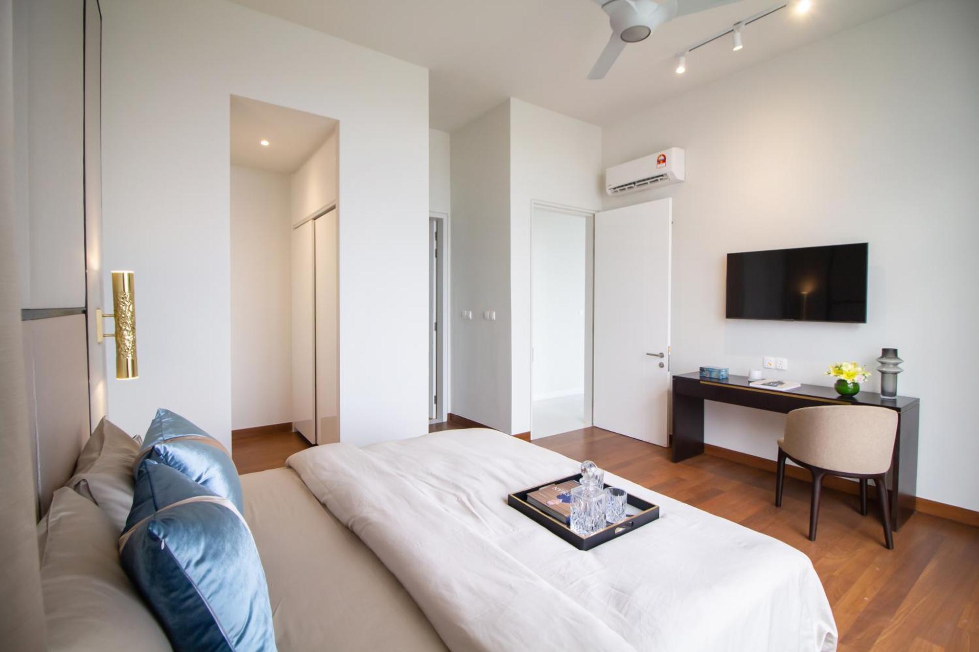 Pavillion Embassy Service Apartment By Autumn Suites Premium Stay Kuala Lumpur Dış mekan fotoğraf