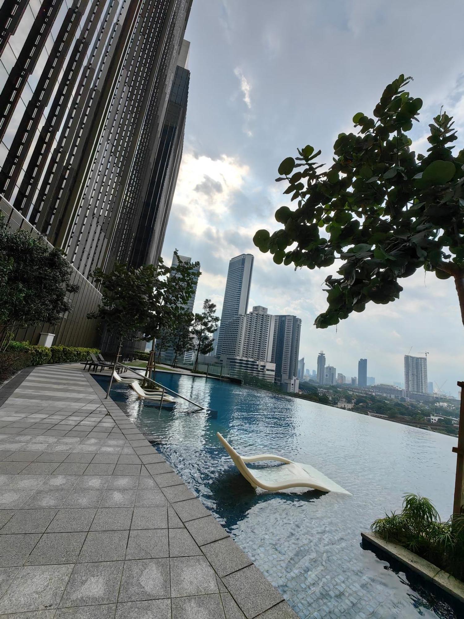Pavillion Embassy Service Apartment By Autumn Suites Premium Stay Kuala Lumpur Dış mekan fotoğraf