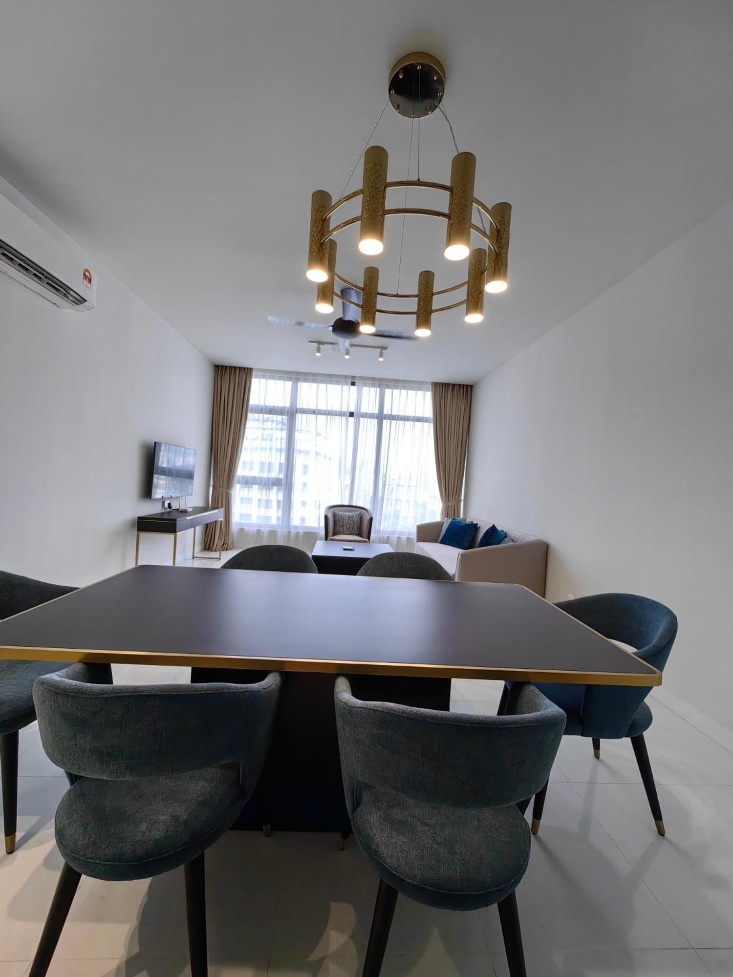 Pavillion Embassy Service Apartment By Autumn Suites Premium Stay Kuala Lumpur Dış mekan fotoğraf