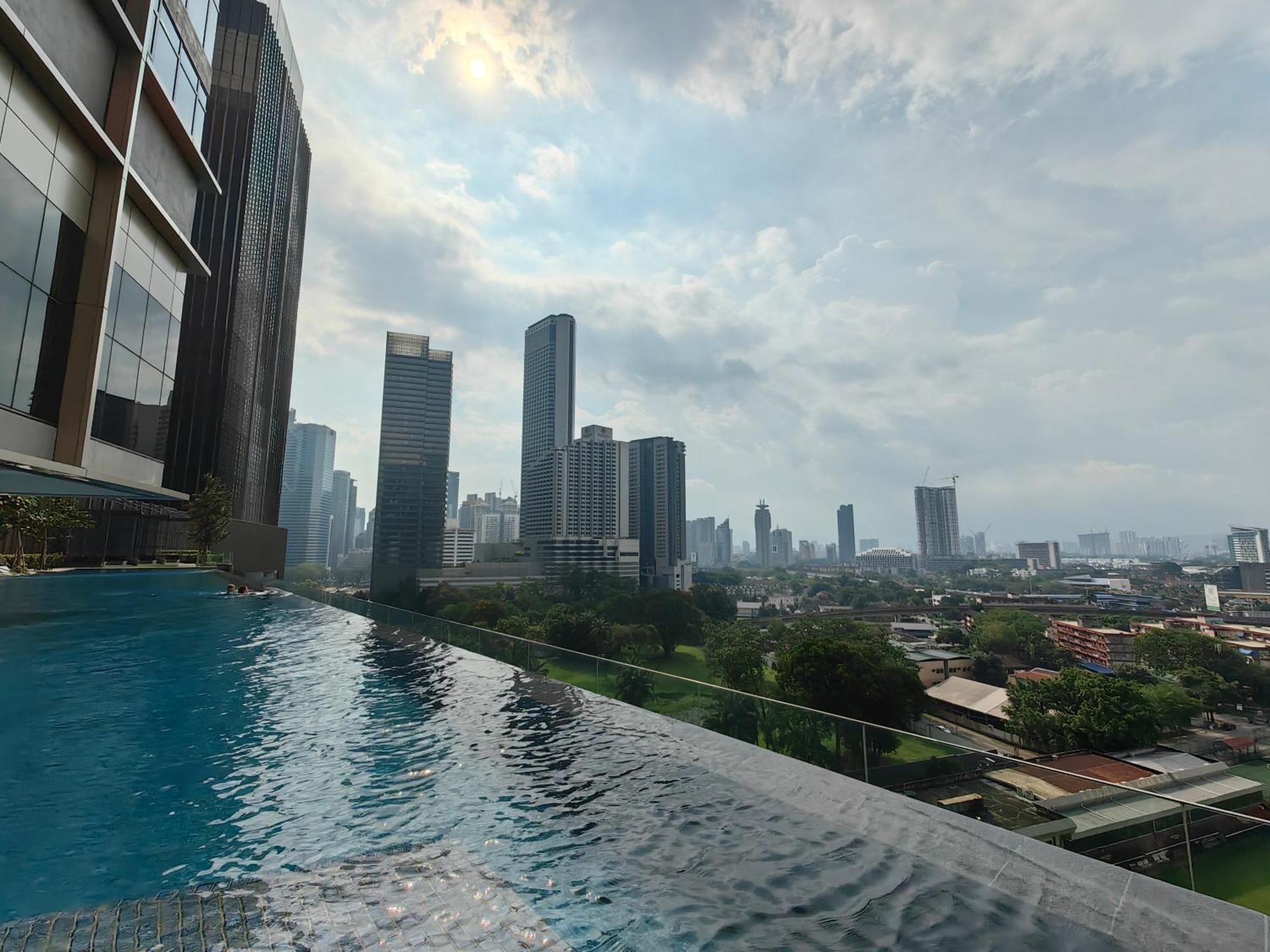 Pavillion Embassy Service Apartment By Autumn Suites Premium Stay Kuala Lumpur Dış mekan fotoğraf