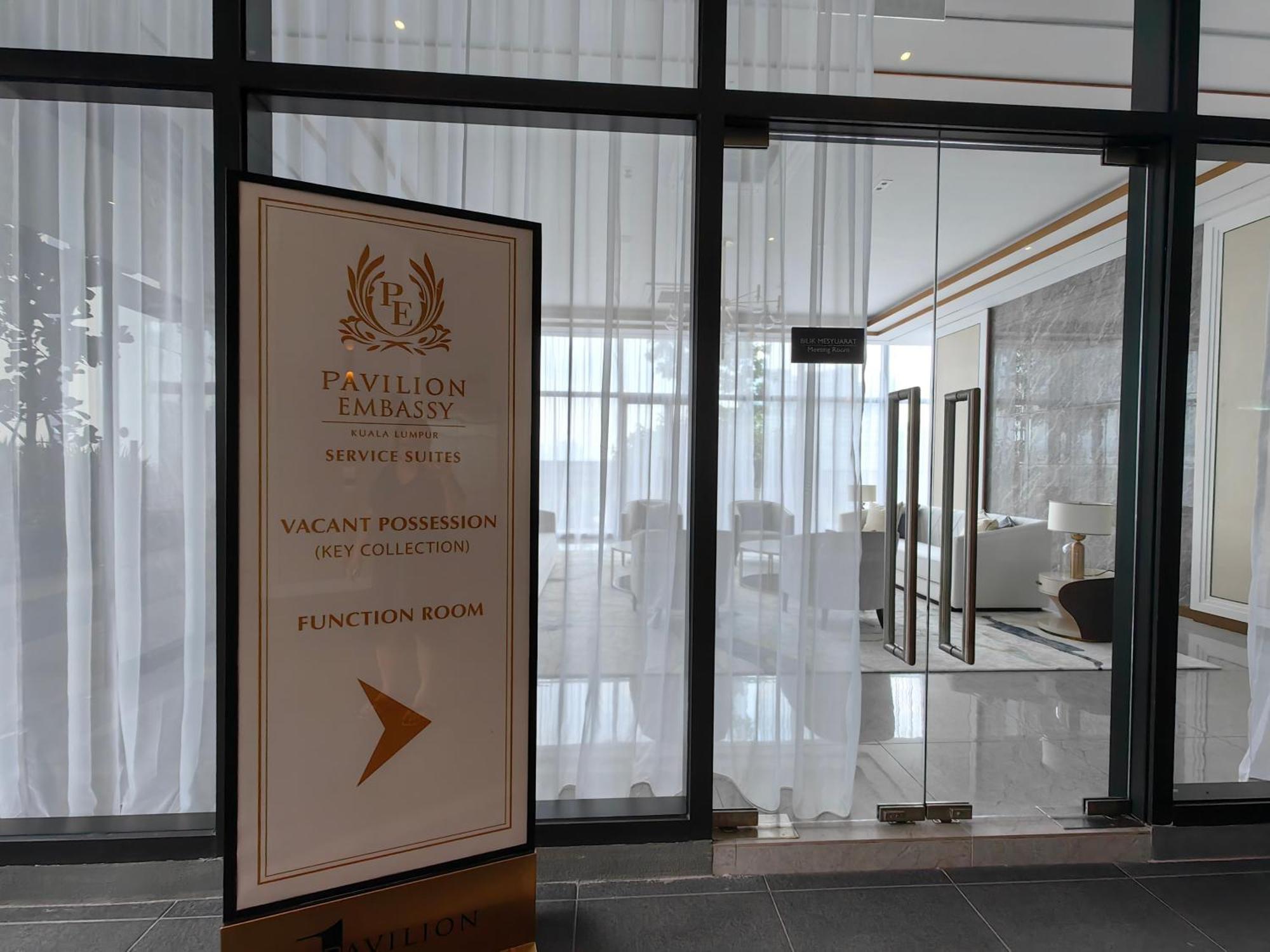 Pavillion Embassy Service Apartment By Autumn Suites Premium Stay Kuala Lumpur Dış mekan fotoğraf